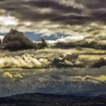 Nowy Targ 11 10 2012 rok. Coś się nad Tatrami dzieje.